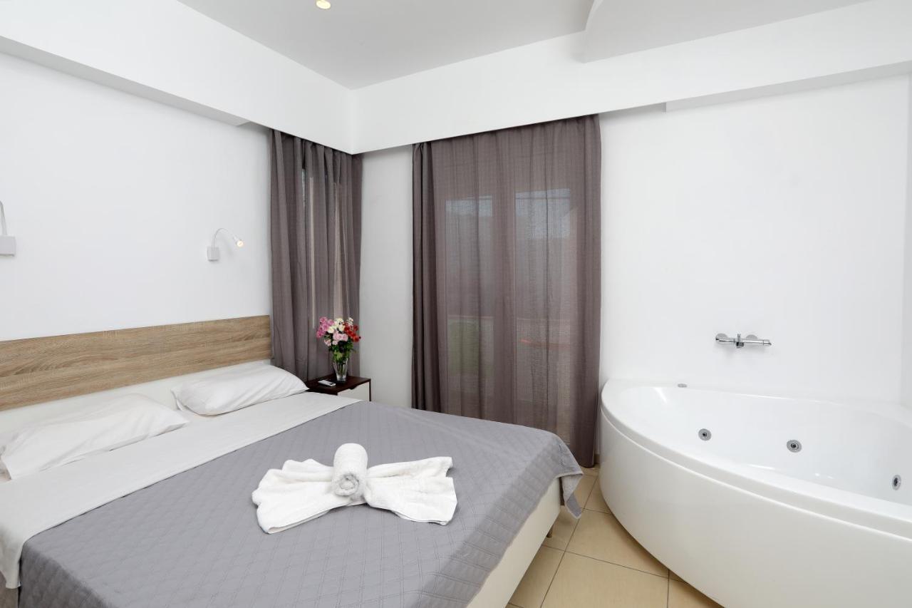 Pension Verykokkos Naxos City Extérieur photo